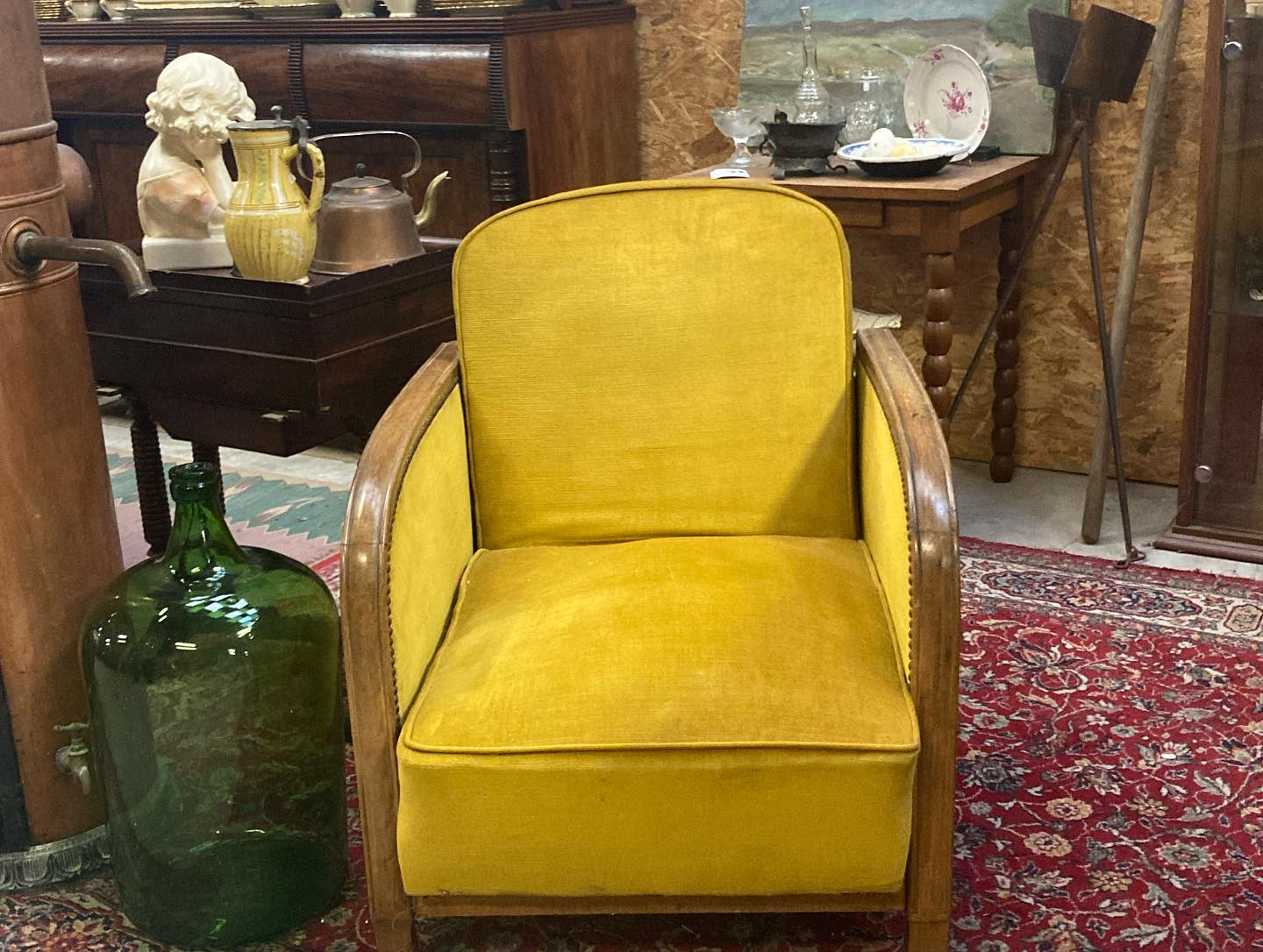 fauteuils anciens et vintage